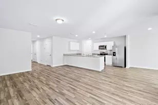 462 Whispering Creek Ave, Freeport, FL 32439 - Photo 9