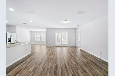 462 Whispering Creek Avenue, Freeport, FL 32439 - Photo 5