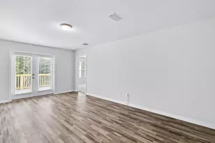 462 Whispering Creek Ave, Freeport, FL 32439 - Photo 15