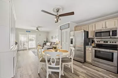 1330 Miracle Strip Parkway #212, Fort Walton Beach, FL 32548 - Photo 7