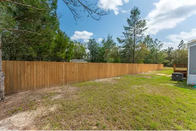382 W Royal Palm Ave, Defuniak Springs, FL 32433 - Photo 27