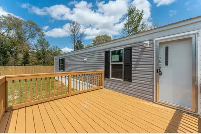 382 W Royal Palm Ave, Defuniak Springs, FL 32433 - Photo 35