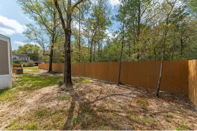 402 W Royal Palm Ave, Defuniak Springs, FL 32433 - Photo 29