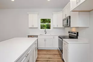 502 E North Ave E, Crestview, FL 32536 - Photo 7