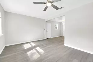 107 NW Wayne Ave NW, Fort Walton Beach, FL 32548 - Photo 15