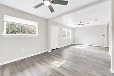 107 NW Wayne Avenue NW, Fort Walton Beach, FL 32548 - Photo 11