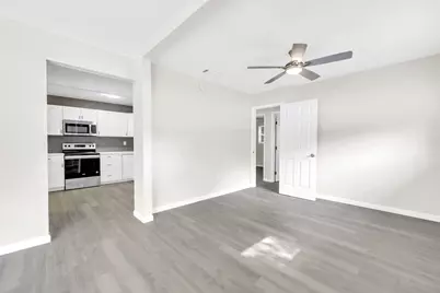 107 NW Wayne Avenue NW, Fort Walton Beach, FL 32548 - Photo 7