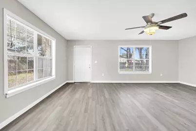 107 NW Wayne Avenue NW, Fort Walton Beach, FL 32548 - Photo 13