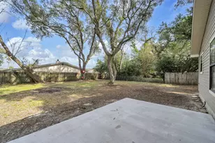 107 NW Wayne Ave NW, Fort Walton Beach, FL 32548 - Photo 27