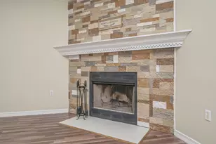 6215 Shire Ln, Crestview, FL 32536 - Photo 11