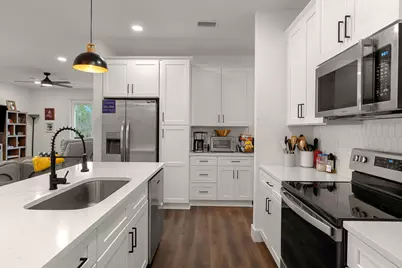 135 Clarke Hill Road, Freeport, FL 32439 - Photo 5