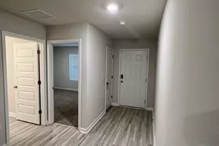 4733 Airmen Dr, Crestview, FL 32539 - Photo 3