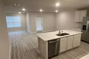 4733 Airmen Dr, Crestview, FL 32539 - Photo 7