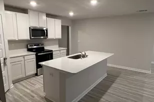 4733 Airmen Dr, Crestview, FL 32539 - Photo 5