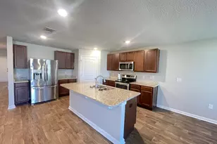 1004 Limpkin St, Crestview, FL 32539 - Photo 7