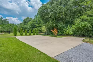 48 Cannon Dr, Laurel Hill, FL 32567 - Photo 43