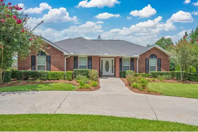 48 Cannon Drive, Paxton, FL 32567 - Photo 1