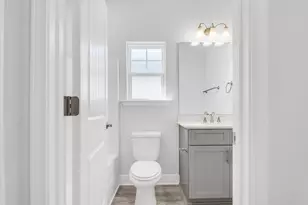 126 Bonne Vue Cir, Freeport, FL 32439 - Photo 13