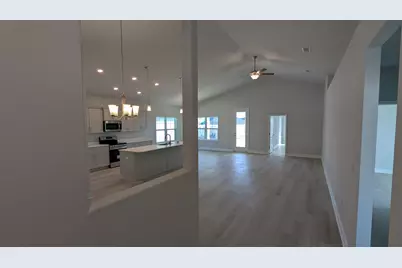 114 Bonne Vue Circle #Lot 104-1, Freeport, FL 32439 - Photo 3