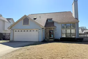 1605 E Mariah Way E, Fort Walton Beach, FL 32547 - Photo 1