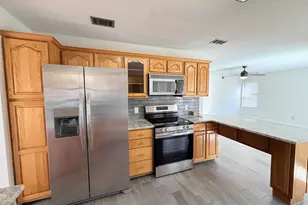 1605 E Mariah Way E, Fort Walton Beach, FL 32547 - Photo 7