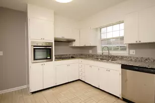 315 NE Sudduth Circle NE, Fort Walton Beach, FL 32548 - Photo 11