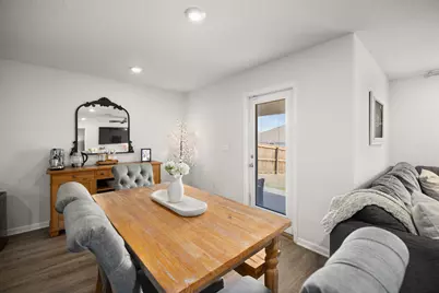 211 Laurel Hill Street, Crestview, FL 32539 - Photo 21