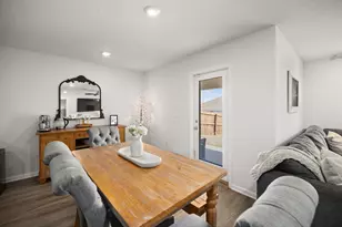 211 Laurel Hl St, Crestview, FL 32539 - Photo 21