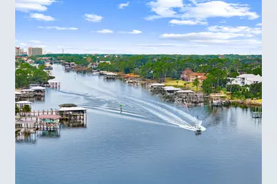 7018 S Lagoon Drive S, Panama City Beach, FL 32408 - Photo 9