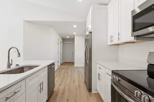 374 S 20th Street S, Defuniak Springs, FL 32435 - Photo 9