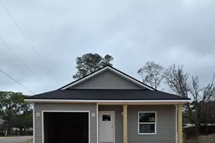 723 Bremen Ave, Pensacola, FL 32507 - Photo 1