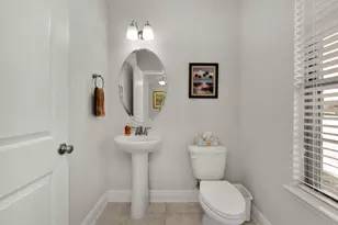 1729 Waterford Sound Blvd, Gulf Breeze, FL 32563 - Photo 17