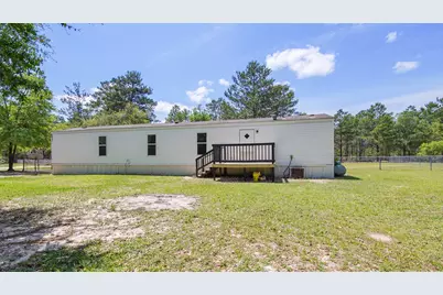 142 Snapdragon Street, Defuniak Springs, FL 32433 - Photo 1