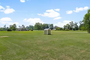 2187 Mayo Rd, Grand Ridge, FL 32442 - Photo 33