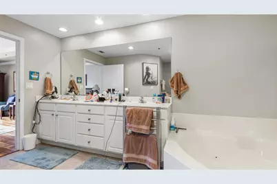 113 SE Brooks Street SE #204, Fort Walton Beach, FL 32548 - Photo 11