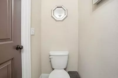 1758 Waterford Sound Boulevard, Gulf Breeze, FL 32563 - Photo 25