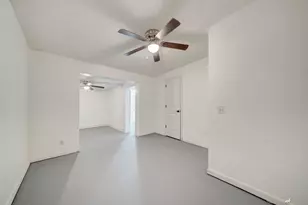 3730 E 8th Ct, Panama City, FL 32401 - Photo 15