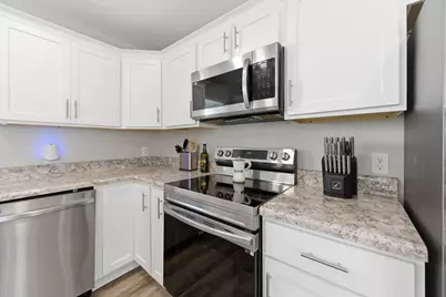 308 Brannon Court, Crestview, FL 32539 - Photo 9