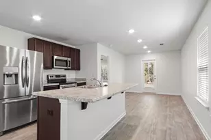 531 Earl Godwin Rd, Freeport, FL 32439 - Photo 3