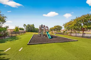 1763 Brantley Dr, Gulf Breeze, FL 32563 - Photo 3