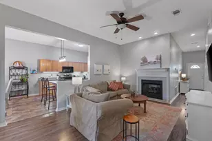 1942 Woodcrest Ridge, Fort Walton Beach, FL 32547 - Photo 9