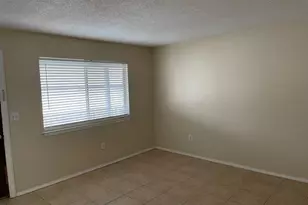 201 E College Blvd E, Niceville, FL 32578 - Photo 3