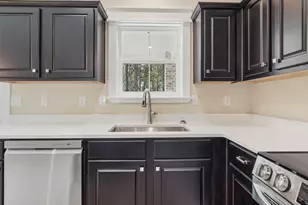 752 Magnolia Lake Dr, Defuniak Springs, FL 32433 - Photo 11