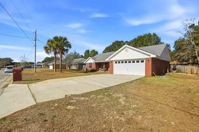2091 Alfred Boulevard, Navarre, FL 32566 - Photo 33