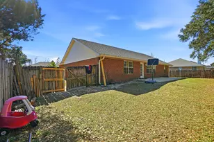 2091 Alfred Blvd, Navarre, FL 32566 - Photo 29