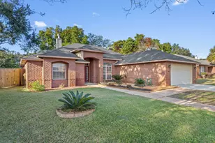 1963 Melissa Oaks Dr, Gulf Breeze, FL 32563 - Photo 3