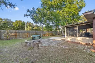 1963 Melissa Oaks Dr, Gulf Breeze, FL 32563 - Photo 35