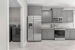 2285 Tom St, Navarre, FL 32566 - Photo 7