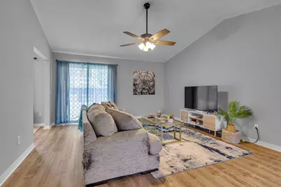 205 Trish Drive, Crestview, FL 32536 - Photo 5