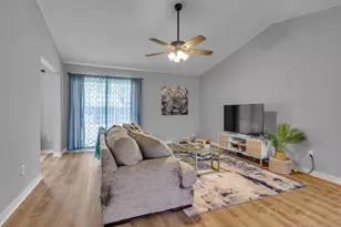 205 Trish Dr, Crestview, FL 32536 - Photo 5